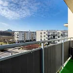 Stylowy Apartament Z Parkingiem I Biurkiem W Gdansku By Noclegi Renters
