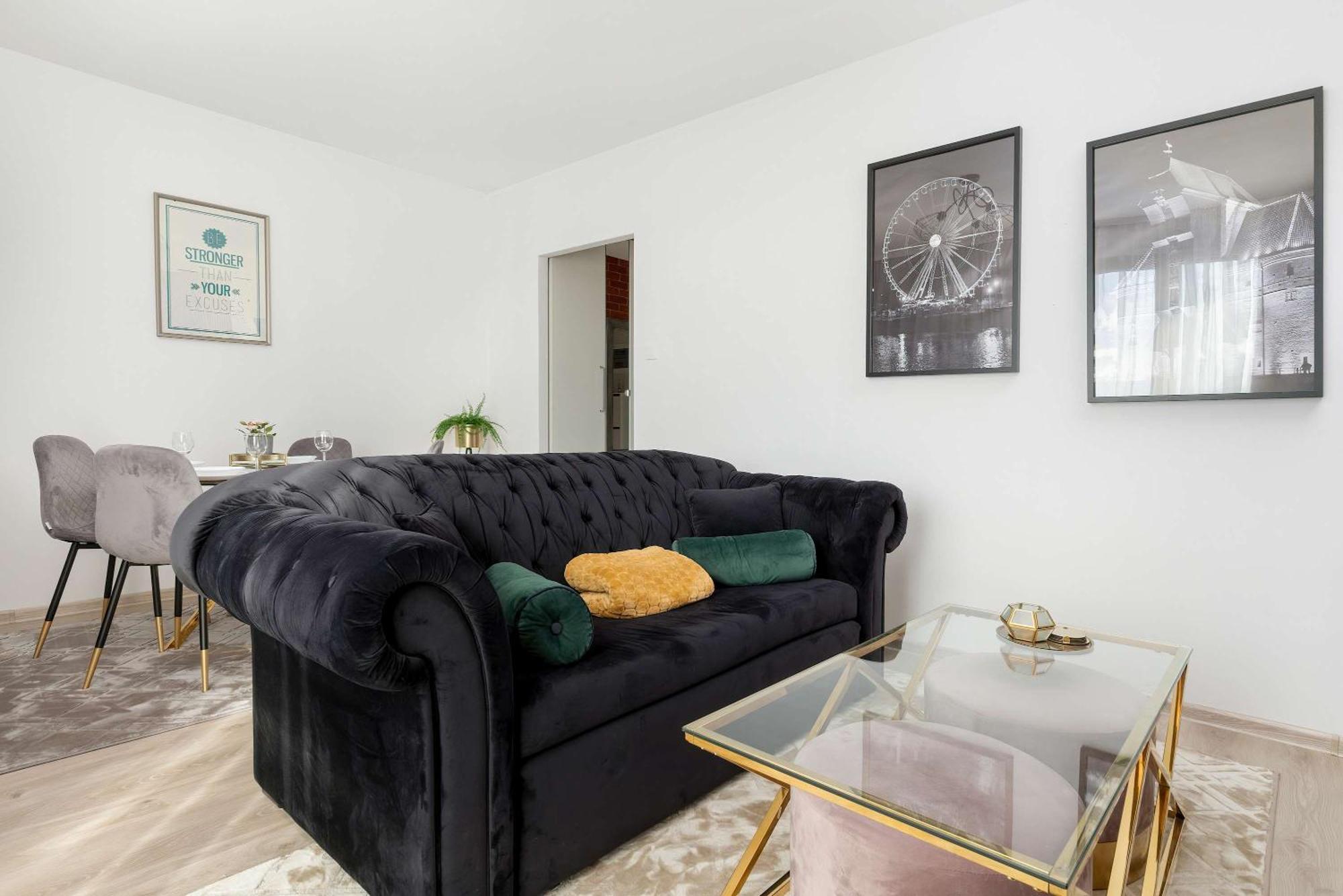 Apartment Stylowy Z Parkingiem I Biurkiem W Gdansku By Renters Gdansk